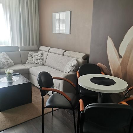Apartament Prywatny Salon Z Aneksem Kuchennym I Sypialnia W Hotelu Diva Kolobrzeg Exterior photo