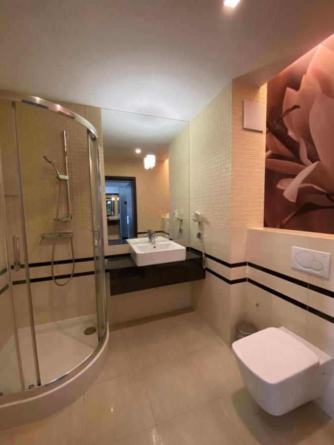 Apartament Prywatny Salon Z Aneksem Kuchennym I Sypialnia W Hotelu Diva Kolobrzeg Exterior photo