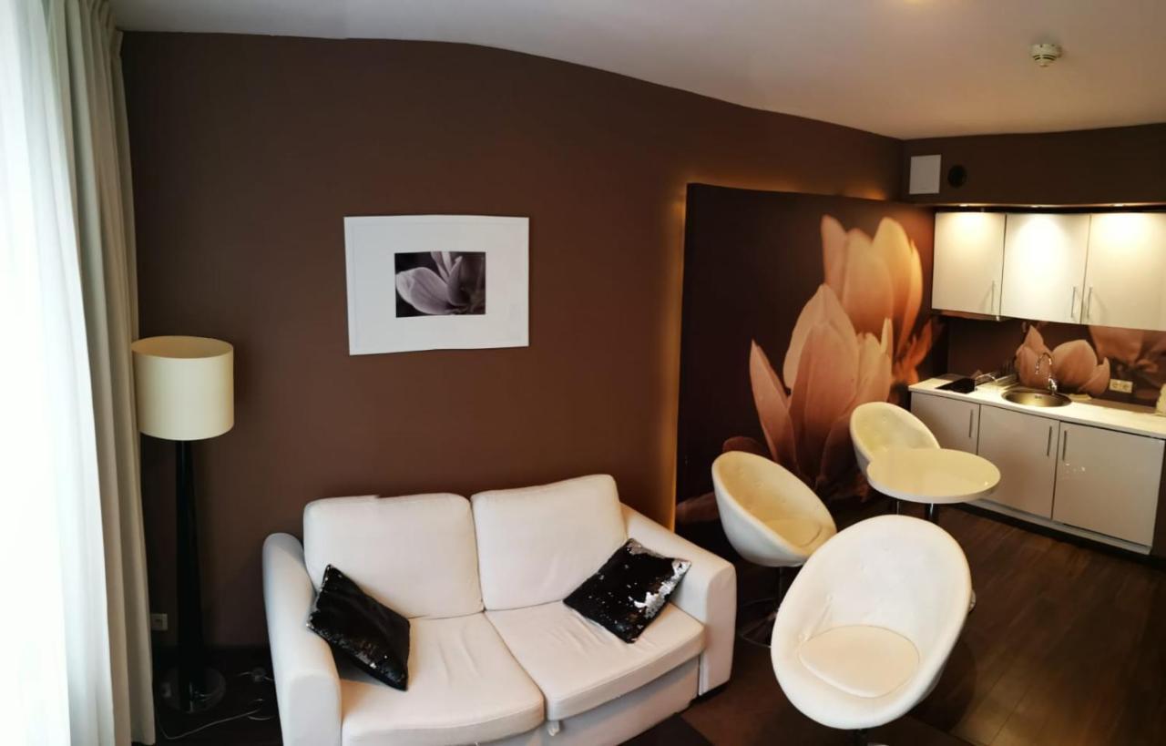 Apartament Prywatny Salon Z Aneksem Kuchennym I Sypialnia W Hotelu Diva Kolobrzeg Exterior photo