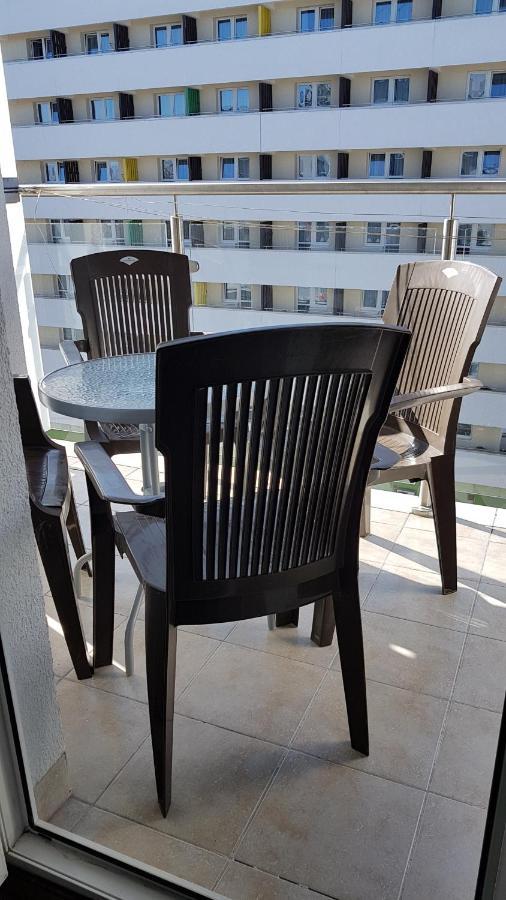 Apartament Prywatny Salon Z Aneksem Kuchennym I Sypialnia W Hotelu Diva Kolobrzeg Exterior photo