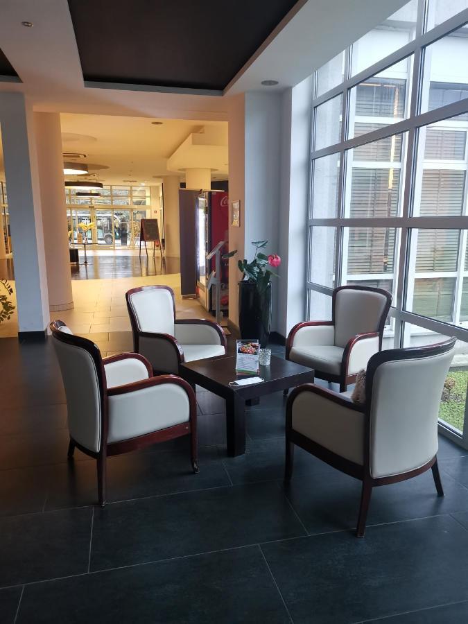 Apartament Prywatny Salon Z Aneksem Kuchennym I Sypialnia W Hotelu Diva Kolobrzeg Exterior photo